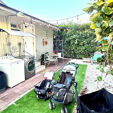 Quiet & Centrally Located House - Private Parking, Laundry And Storage For Luggage Miami Esterno foto